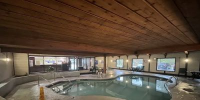 Days Inn & Suites by Wyndham Wisconsin Dells