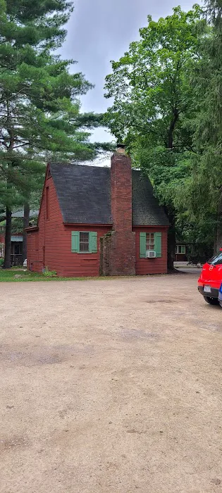 Birchcliff Resort 4