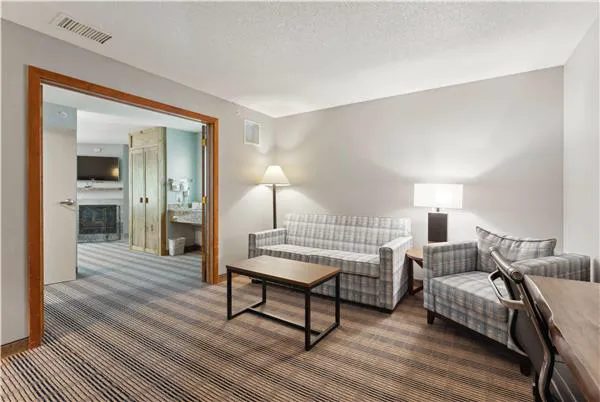 AmericInn by Wyndham Wisconsin Dells 4