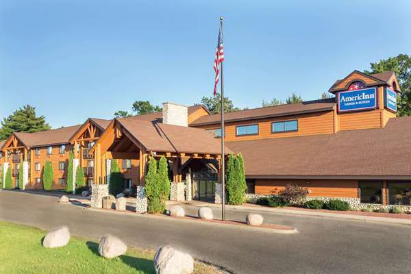 AmericInn by Wyndham Wisconsin Dells 4