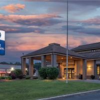 Best Western Ambassador Inn & Suites ico