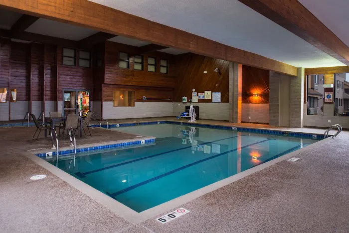 Best Western Ambassador Inn & Suites 4