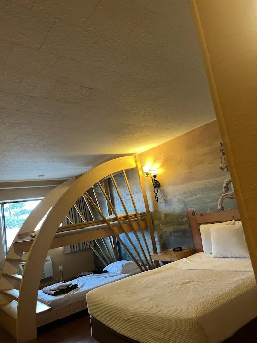 Hotel 4