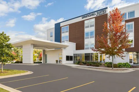 SpringHill Suites Wisconsin Dells 4