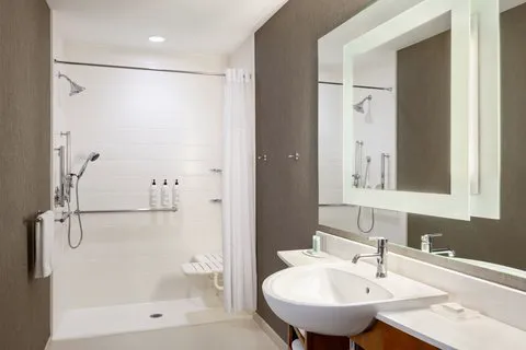 SpringHill Suites Wisconsin Dells 4