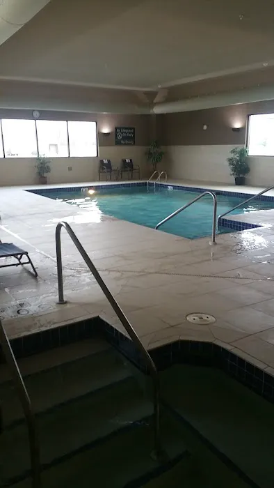 Hampton Inn Beloit 4