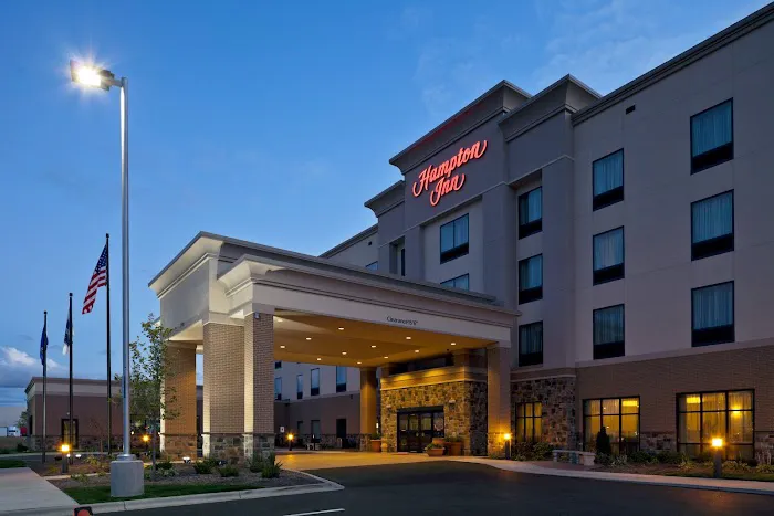 Hampton Inn Beloit 4