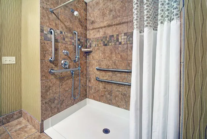 Hampton Inn Beloit 4