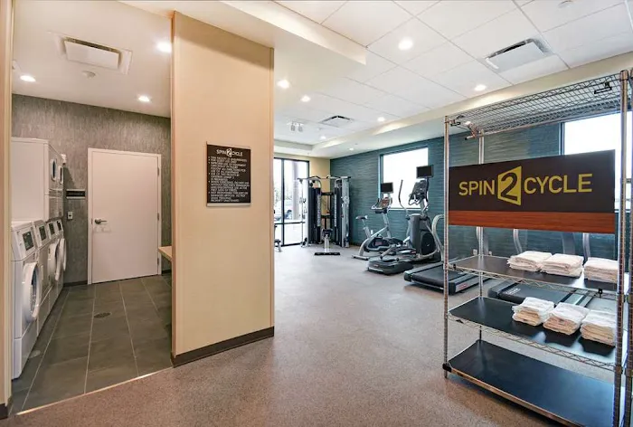 Home2 Suites by Hilton Beloit 4