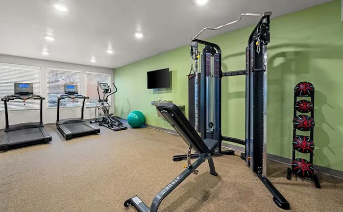 WoodSpring Suites Loves Park - Rockford 4