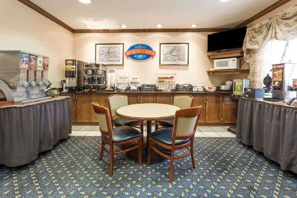 Baymont by Wyndham Waterford/Burlington WI 4