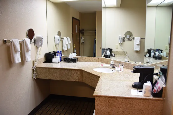 Baymont by Wyndham Waterford/Burlington WI 4