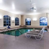 La Quinta Inn & Suites by Wyndham Milwaukee SW New Berlin ico
