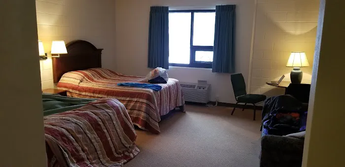Wonderland Lodge 5