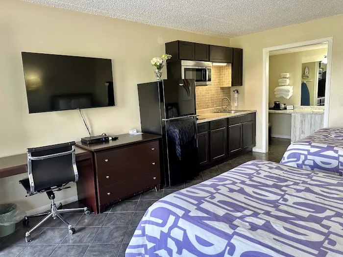 Geneva Wells Inn 4