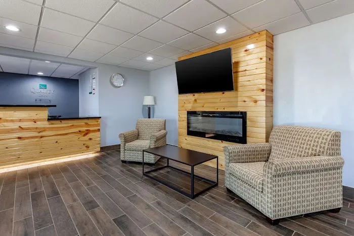 Quality Inn New London 4