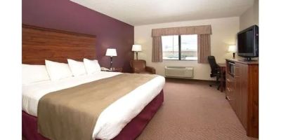 AmericInn by Wyndham New London
