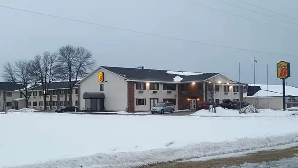 Super 8 by Wyndham Plover Stevens Point Area 4