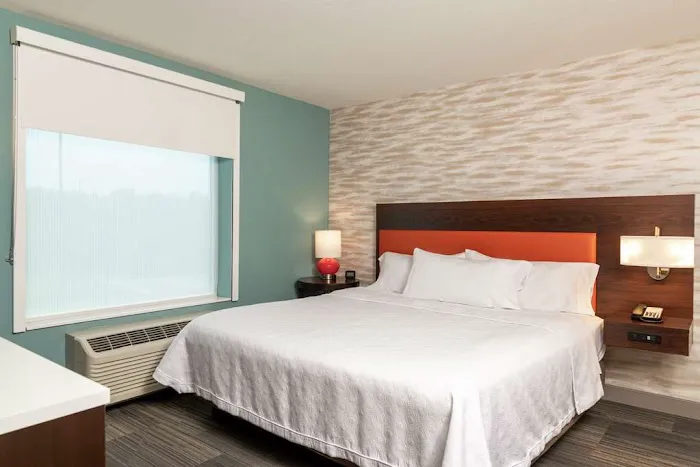 Home2 Suites by Hilton Appleton 4