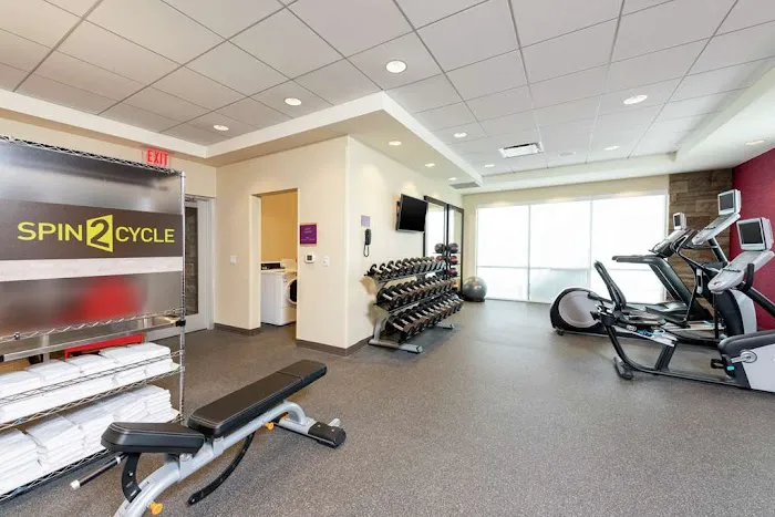 Home2 Suites by Hilton Appleton 4