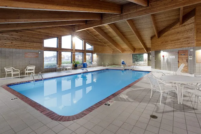 AmericInn by Wyndham Plover Stevens Point 4