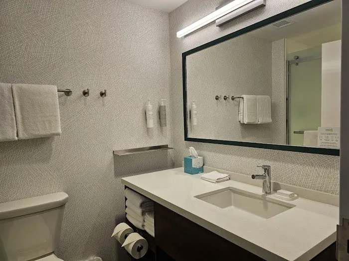Home2 Suites by Hilton Stevens Point 4