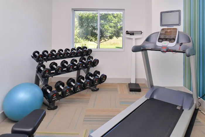 Holiday Inn Express & Suites Stevens Point by IHG 4