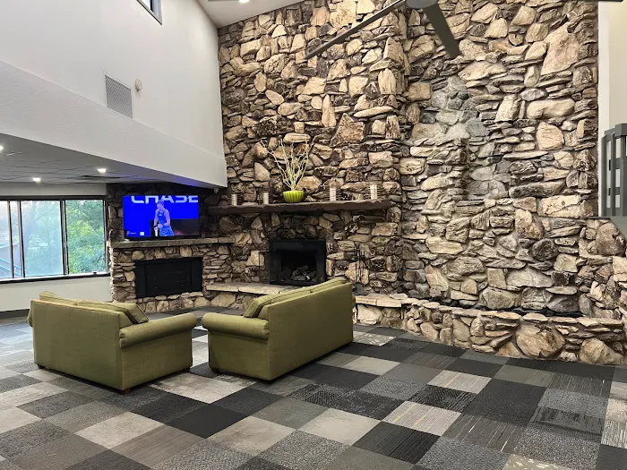 University Inn & Suites Stevens Point 4