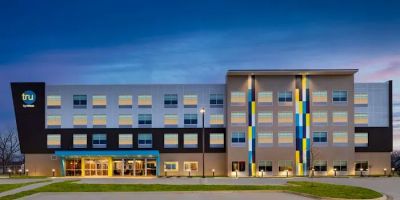 Tru by Hilton Oshkosh