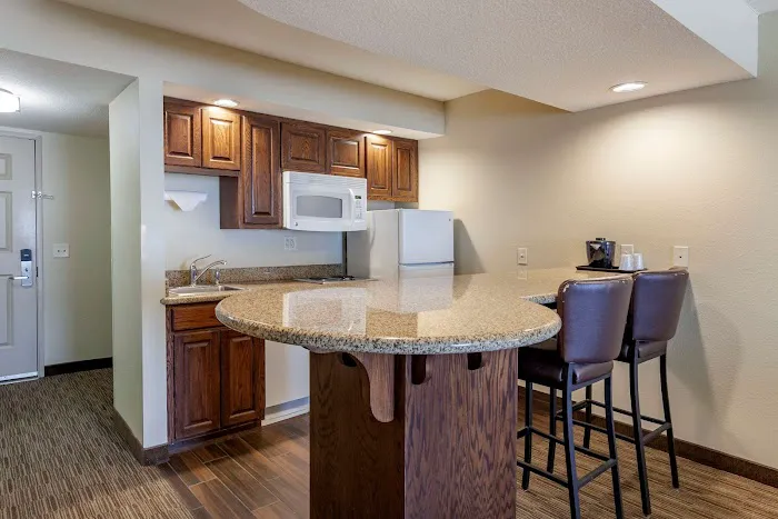 Comfort Suites 4