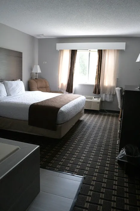 Adams Inn 4