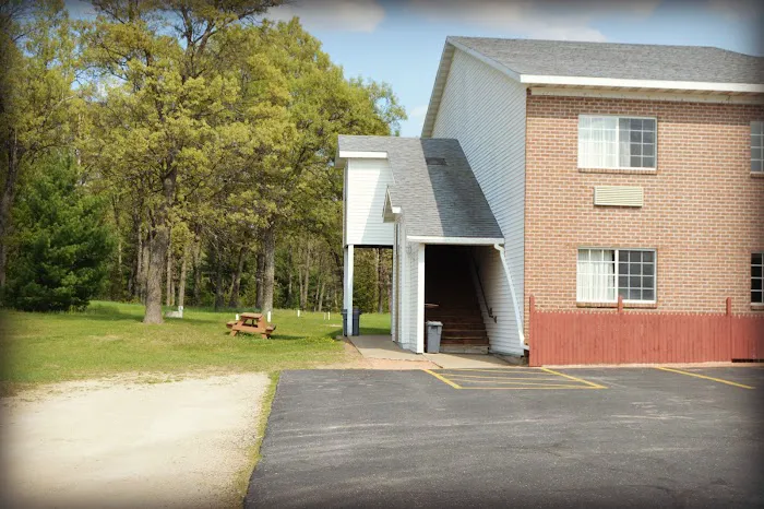 Adams Inn 4