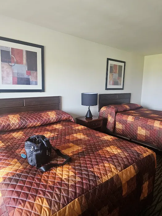 Malibu Inn 4