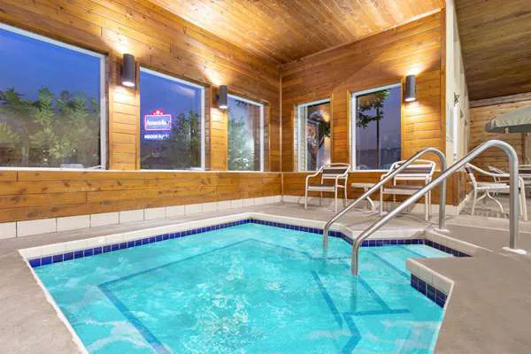 AmericInn by Wyndham Boscobel 4