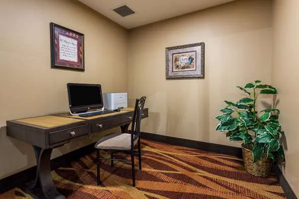 AmericInn by Wyndham Boscobel 4