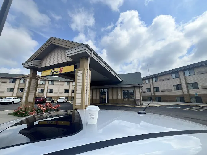 Super 8 by Wyndham Wisconsin Dells 4