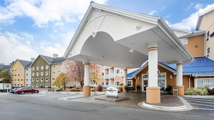 Bluegreen Vacations Odyssey Dells Resort 4