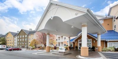 Bluegreen Vacations Odyssey Dells Resort