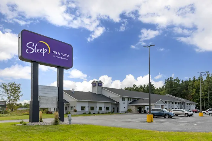 Sleep Inn & Suites 4