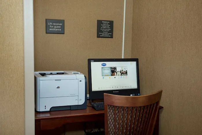Hampton Inn Freeport 4