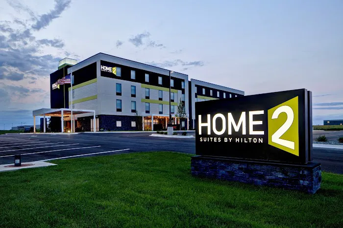 Home2 Suites by Hilton Loves Park Rockford 4