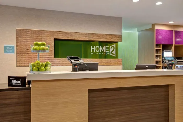 Home2 Suites by Hilton Loves Park Rockford 4