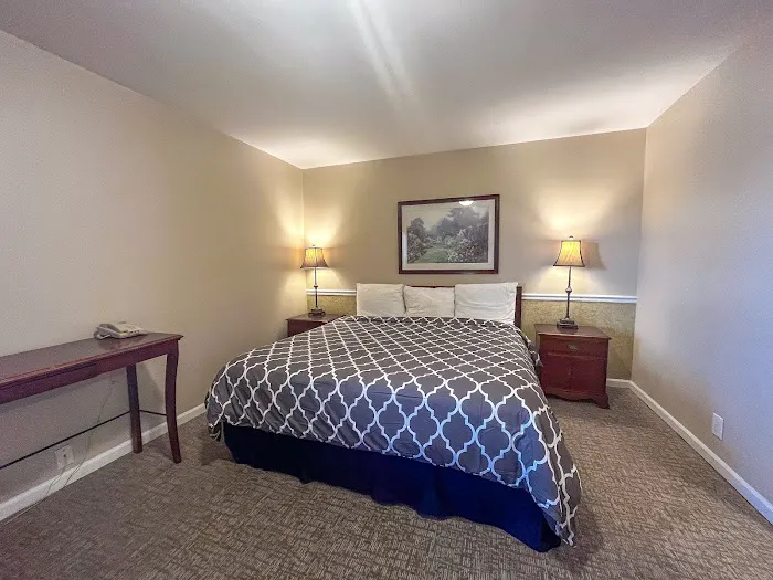 Alpine Inn 4