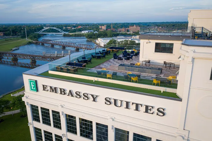 Embassy Suites by Hilton Rockford Riverfront 5