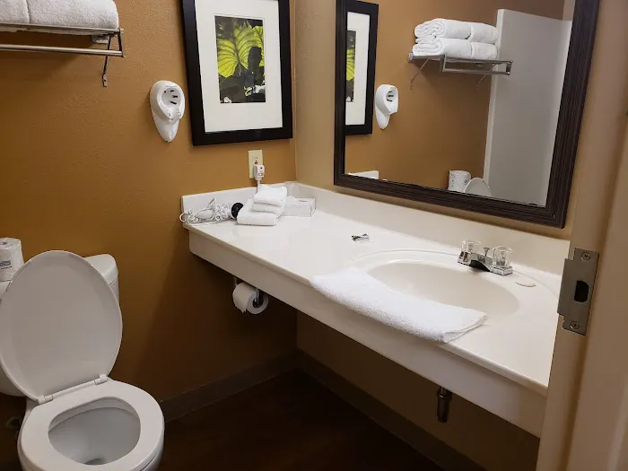 Extended Stay America - Rockford - I-90 4