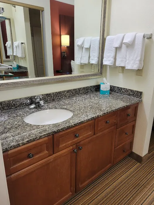 Residence Inn Rockford 4