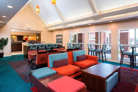 Residence Inn Rockford 4