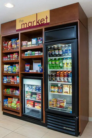 Residence Inn Rockford 4