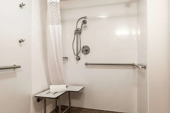 Hampton Inn by Hilton Rockford 4