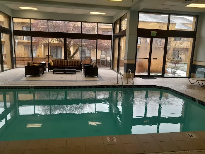 Staybridge Suites Rockford, an IHG Hotel 4